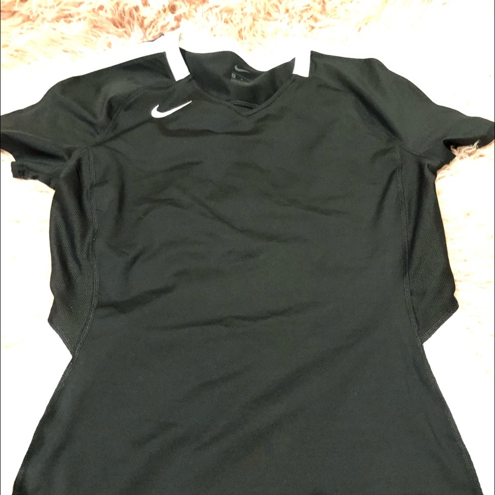 NIKE Dri FIT Tee